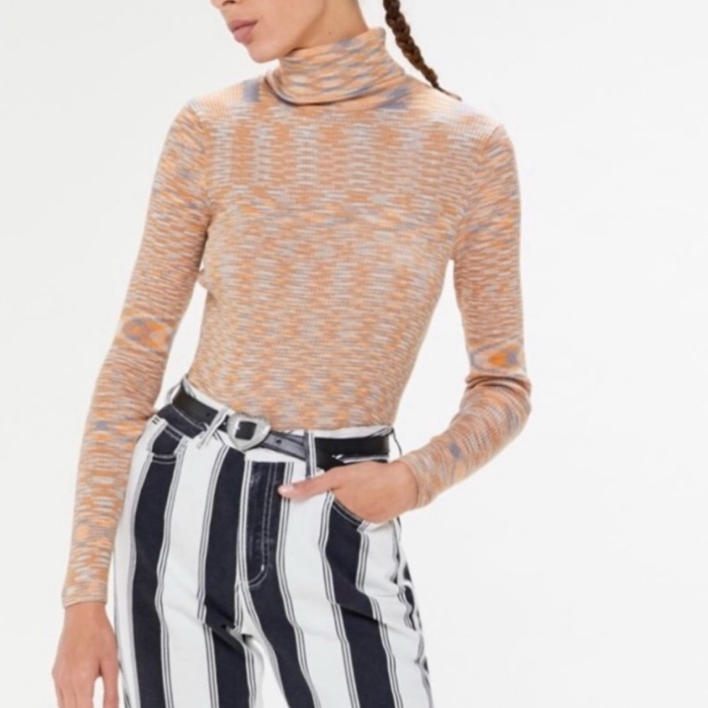 Urban Outfitters Sweet Dreams Turtle Kneck
